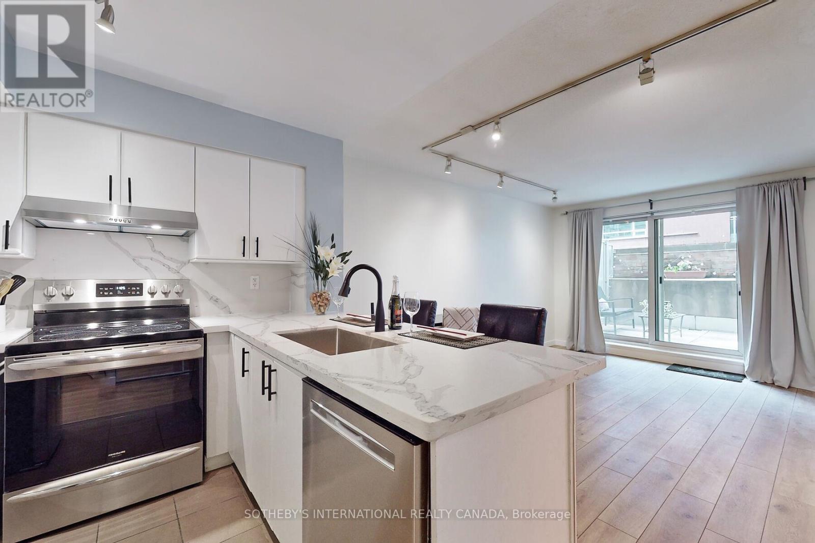 410 - 230 King Street, Toronto, Ontario  M5A 1K5 - Photo 7 - C13411914