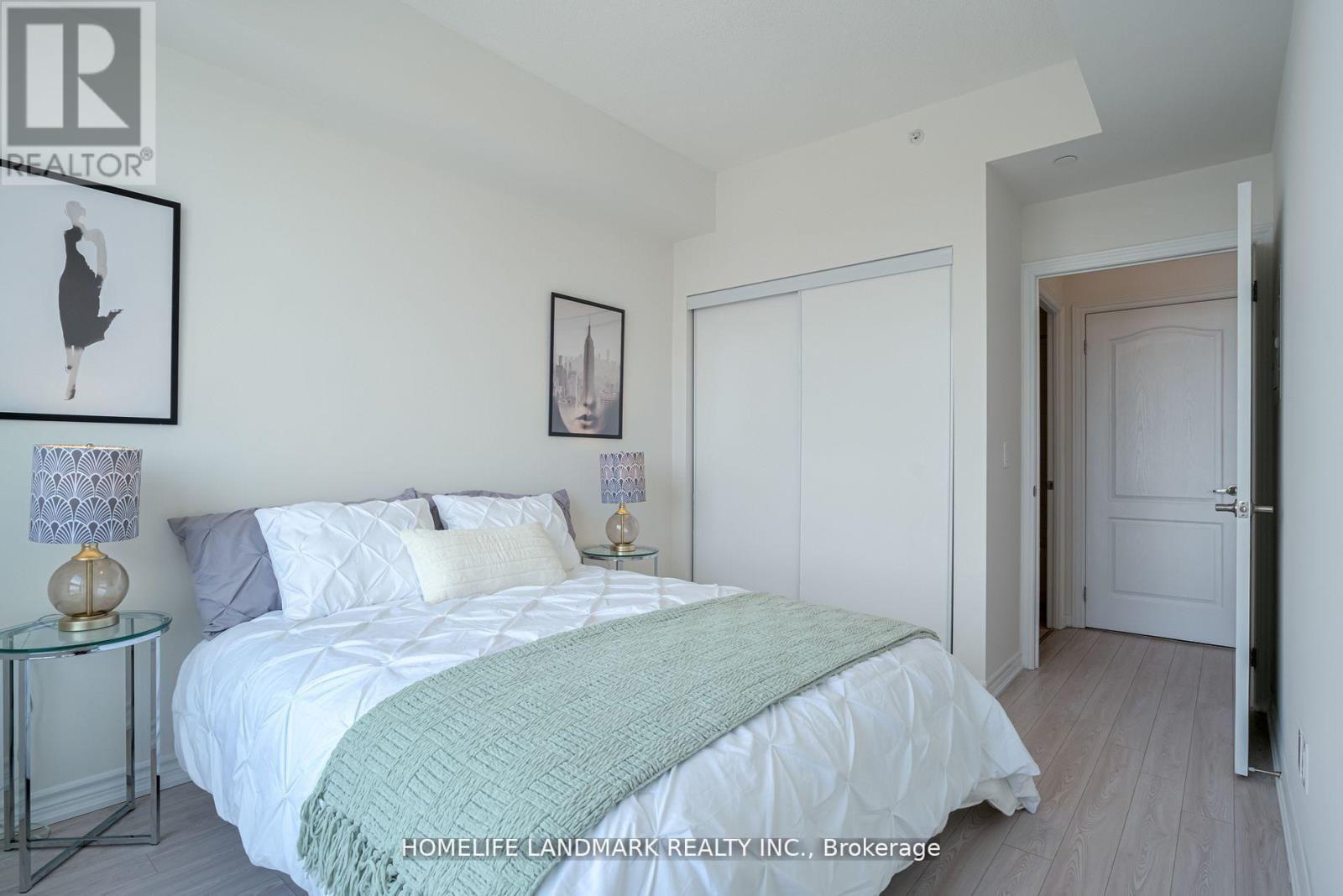 921 - 8323 Kennedy Road, Markham, Ontario  L3R 5W7 - Photo 5 - N13411890