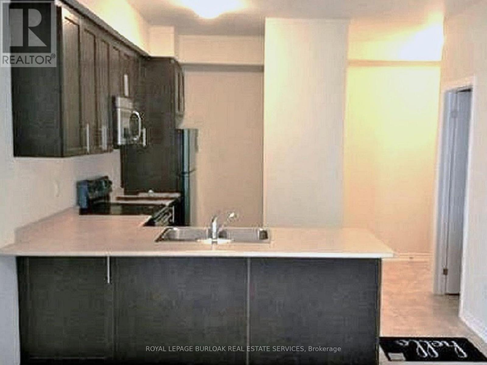 310 - 2338 Taunton Road, Oakville, Ontario  L6H 0L3 - Photo 6 - W13411906