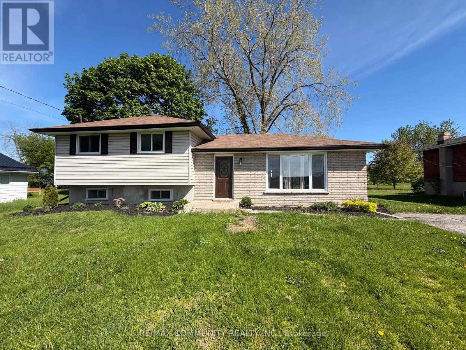 2292 HAMILTON ROAD, Quinte West, Ontario