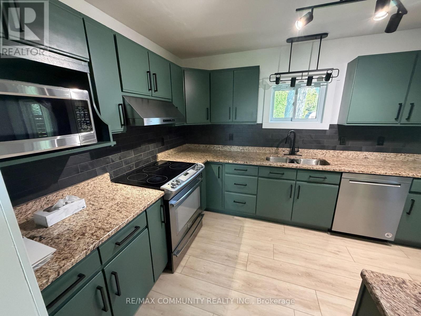 2292 Hamilton Road, Quinte West, Ontario  K8V 5P8 - Photo 9 - X13411902