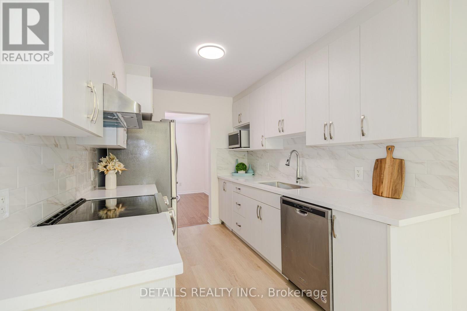 134 Tacom Circle, Ottawa, Ontario  K2G 4R1 - Photo 12 - X13213396