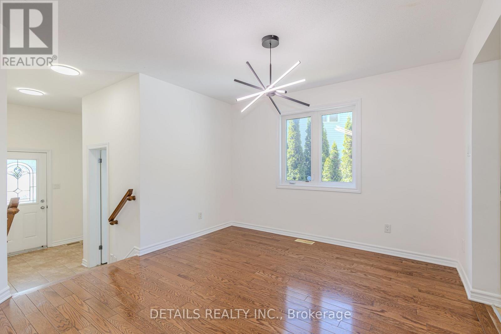 134 Tacom Circle, Ottawa, Ontario  K2G 4R1 - Photo 9 - X13213396