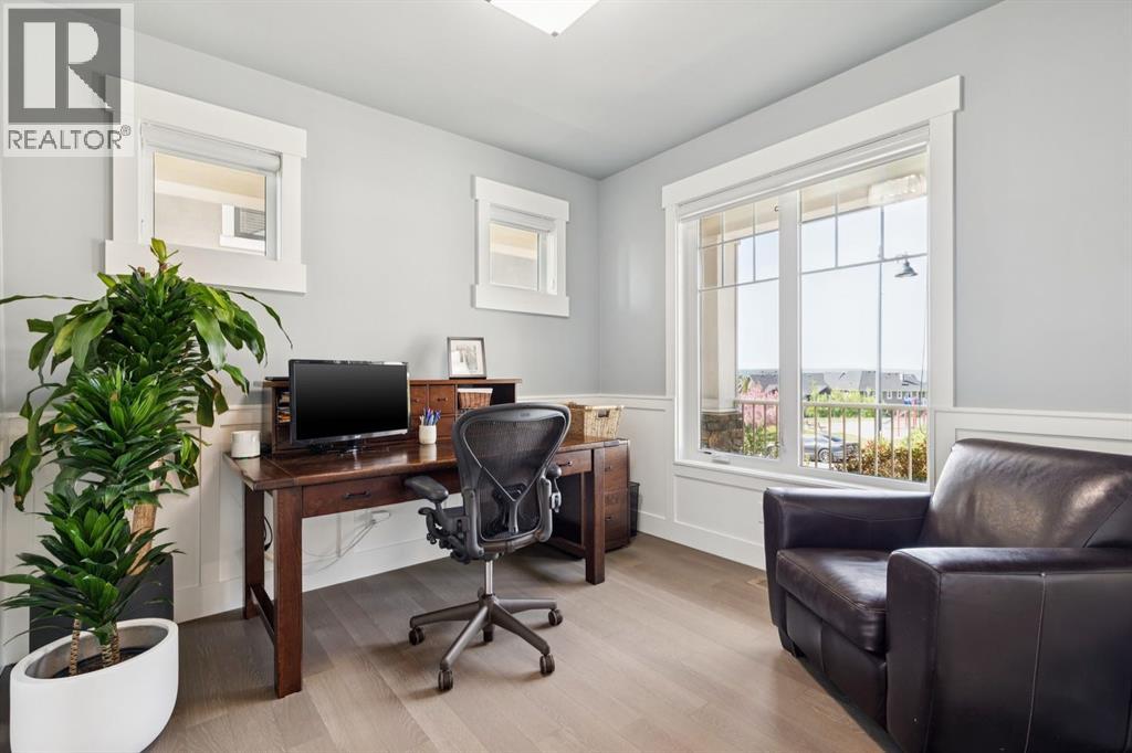 10 Timberline Place SW, Calgary, Alberta  T3H 0W3 - Photo 16 - A2316265