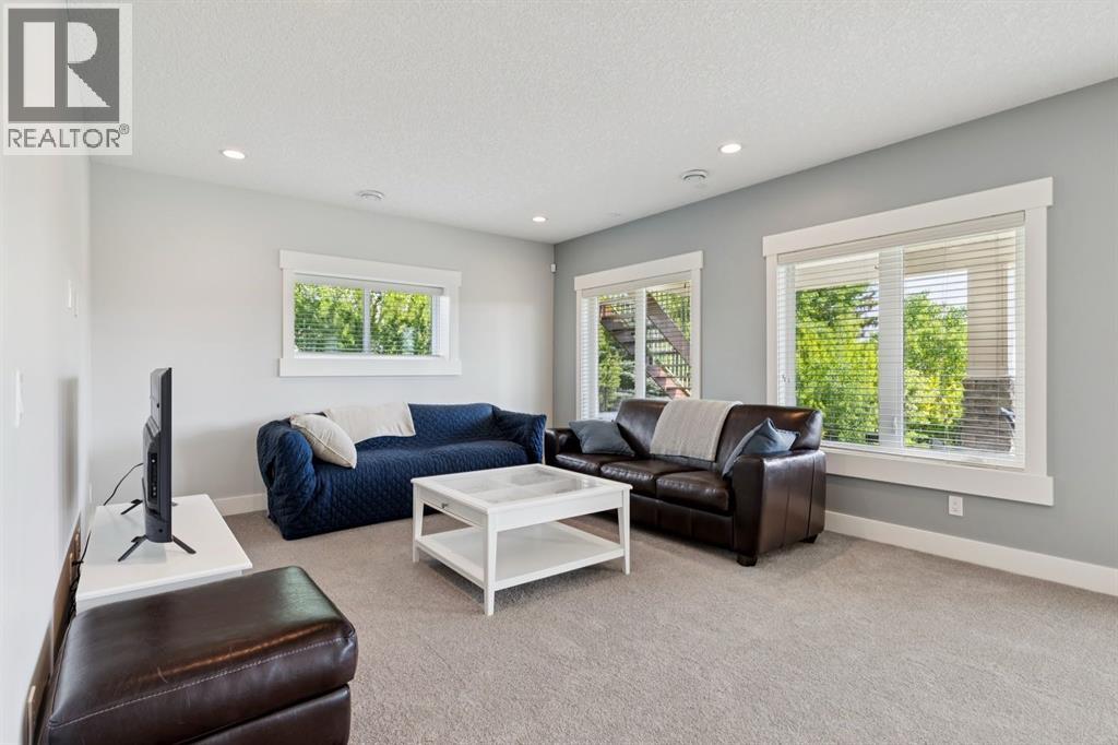 10 Timberline Place SW, Calgary, Alberta  T3H 0W3 - Photo 33 - A2316265