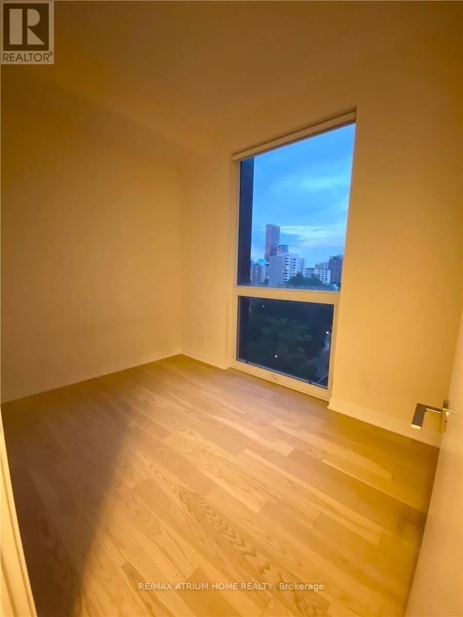 806 - 17 Dundonald Street, Toronto, Ontario  M4Y 0E4 - Photo 7 - C13411926