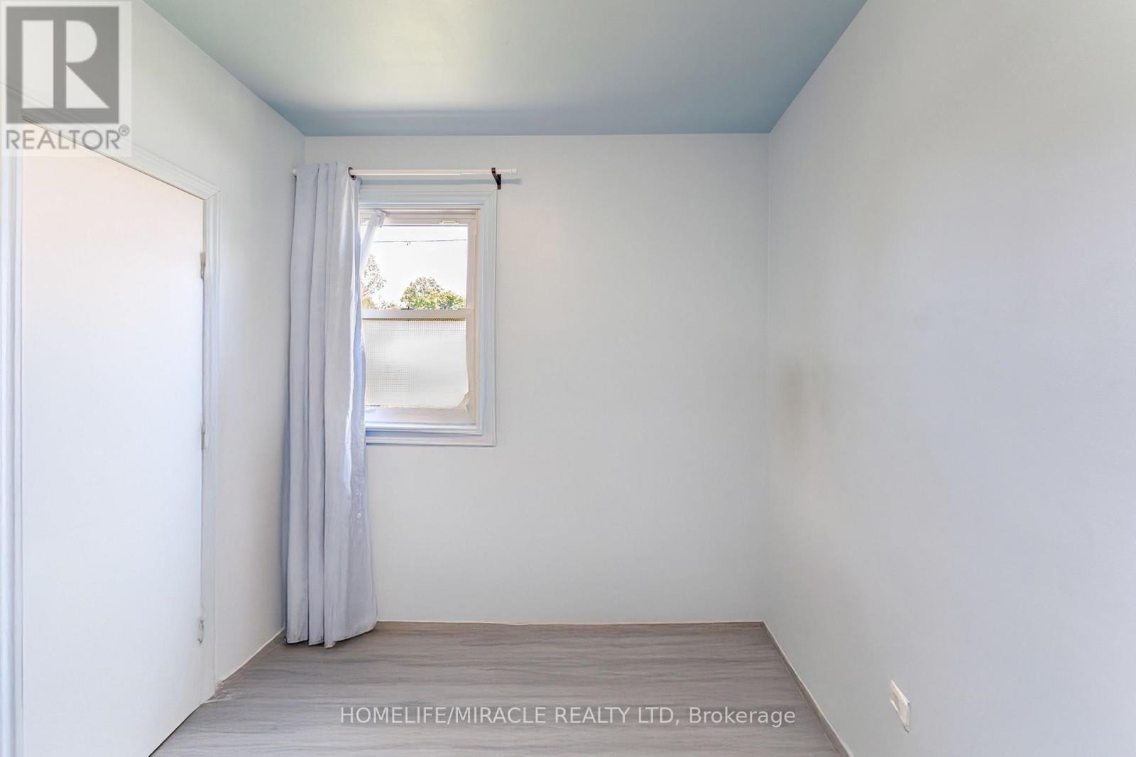 544 Adelaide Avenue, Oshawa, Ontario  L1J 2S3 - Photo 18 - E13411922