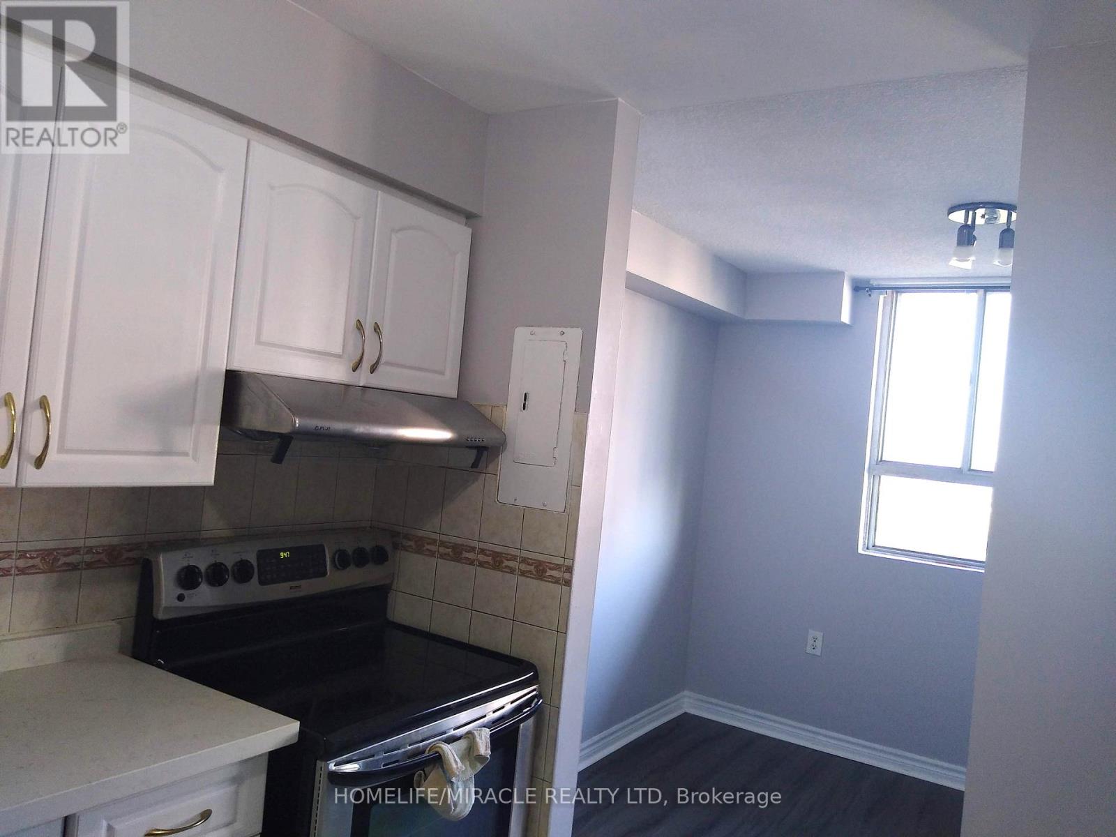 916 - 100 Dundalk Drive, Toronto, Ontario M1P 4V2 - Photo 5 - E13411940