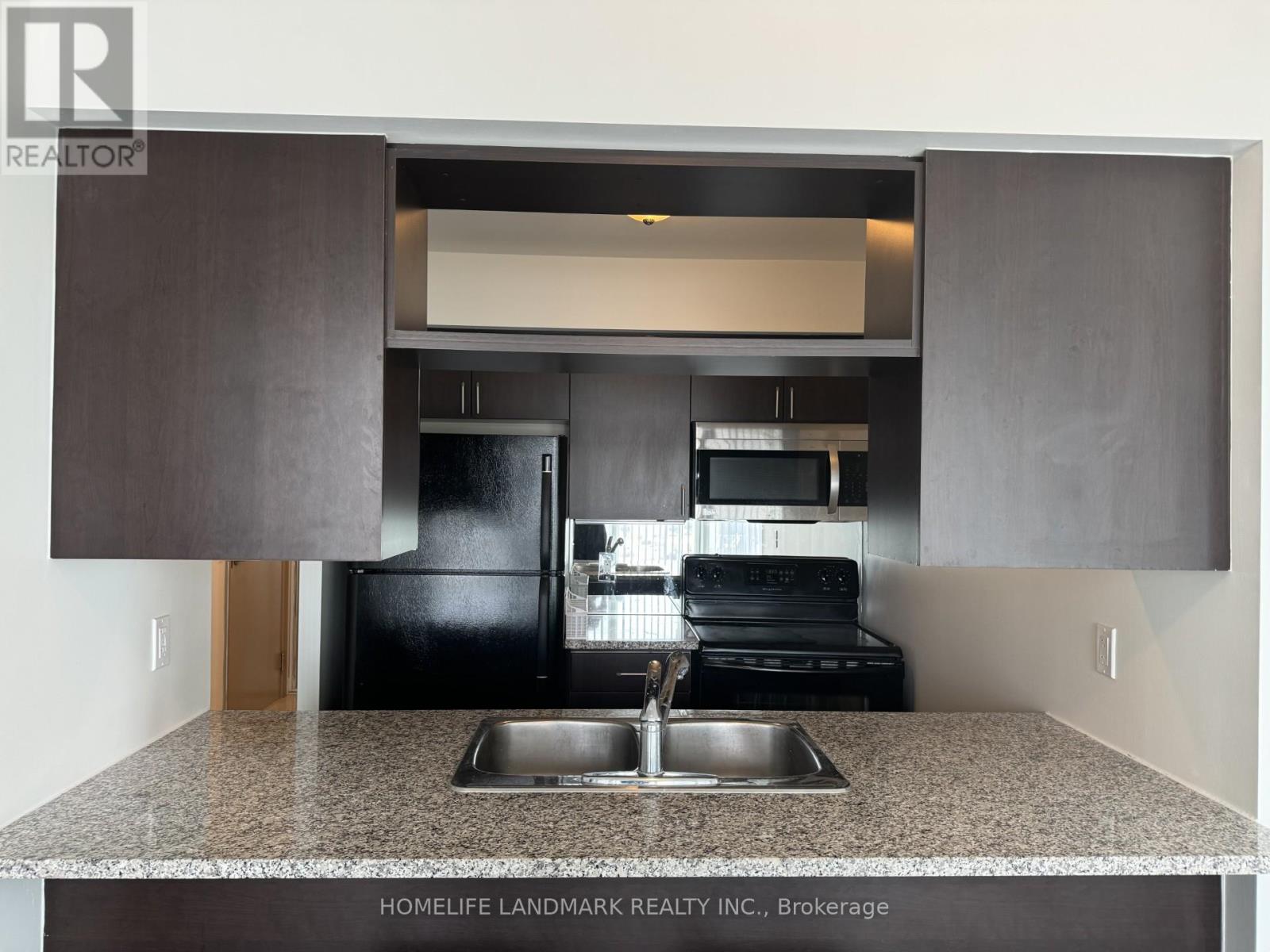2107 - 70 Town Centre Circuit, Toronto, Ontario M1P 0B2 - Photo 14 - E13411946