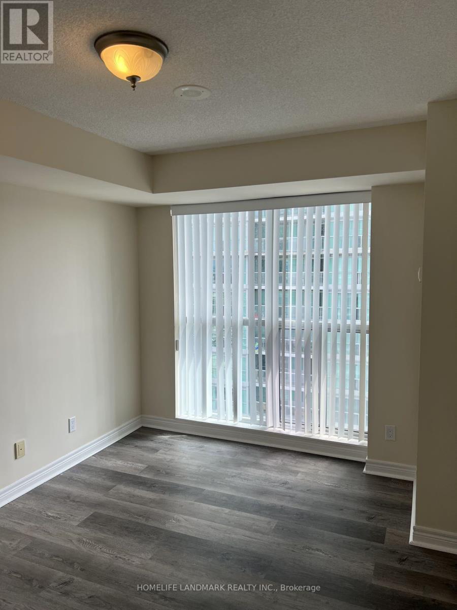 2107 - 70 Town Centre Circuit, Toronto, Ontario M1P 0B2 - Photo 9 - E13411946