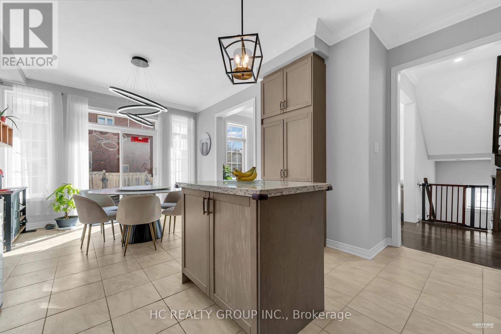 1241 Art Westlake Avenue, Newmarket, Ontario  L3X 0C8 - Photo 14 - N13411916