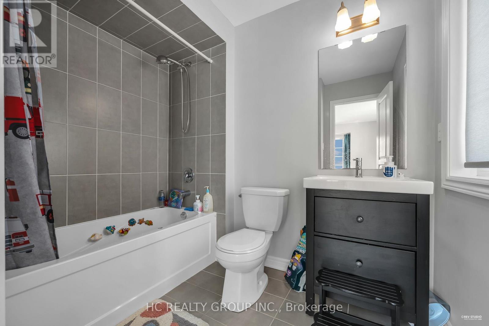 1241 Art Westlake Avenue, Newmarket, Ontario  L3X 0C8 - Photo 35 - N13411916
