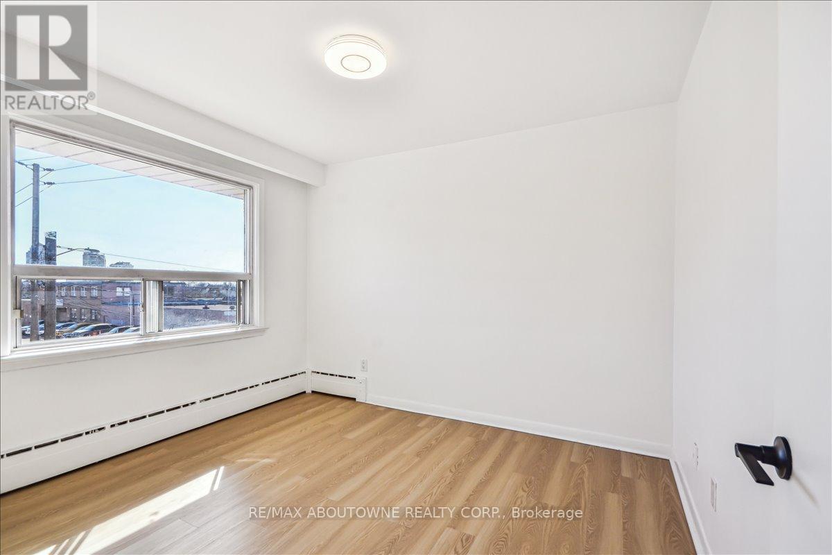 5 - 2 Wesley Street, Toronto, Ontario  M8Y 2W3 - Photo 25 - W13411918