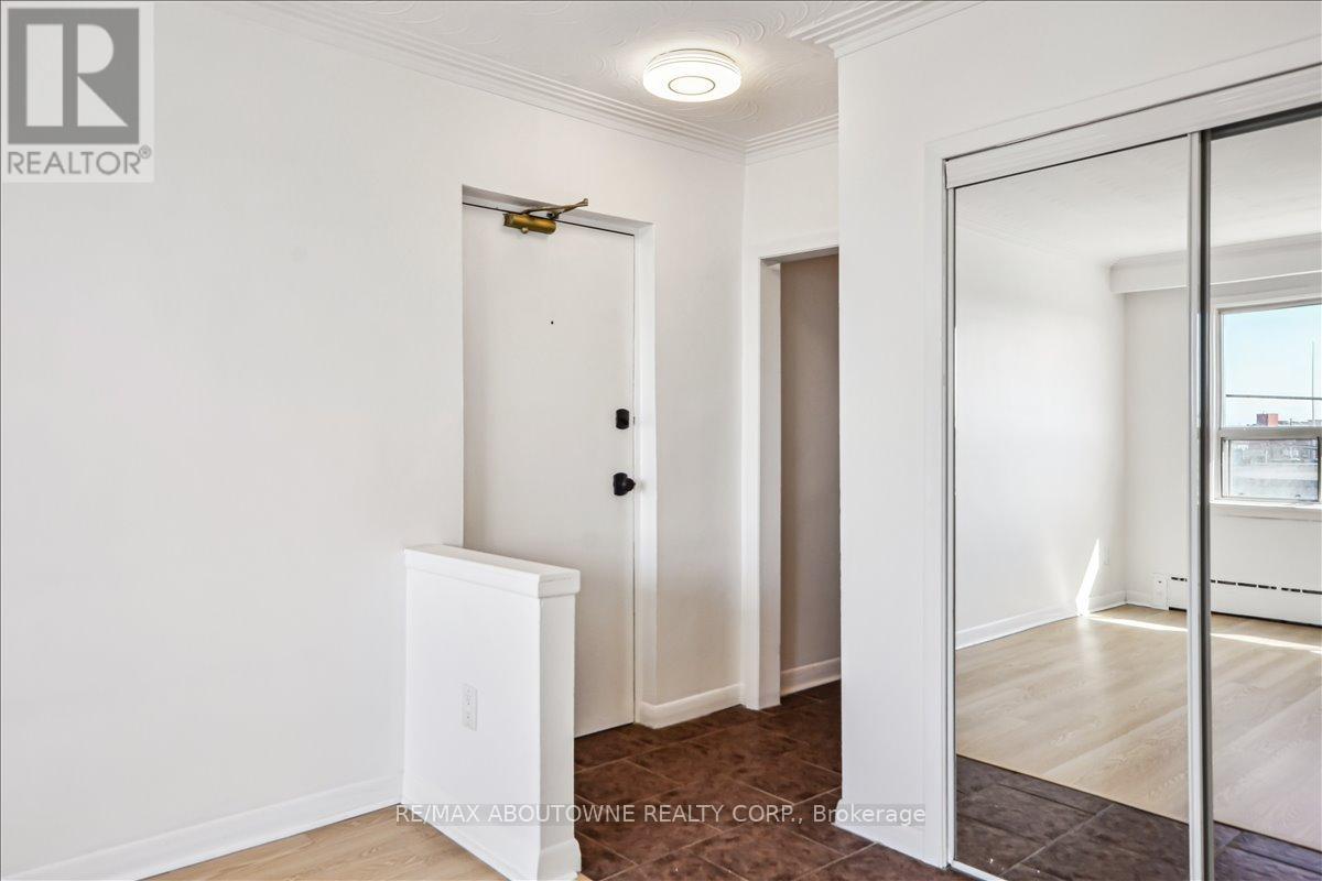 5 - 2 Wesley Street, Toronto, Ontario  M8Y 2W3 - Photo 5 - W13411918