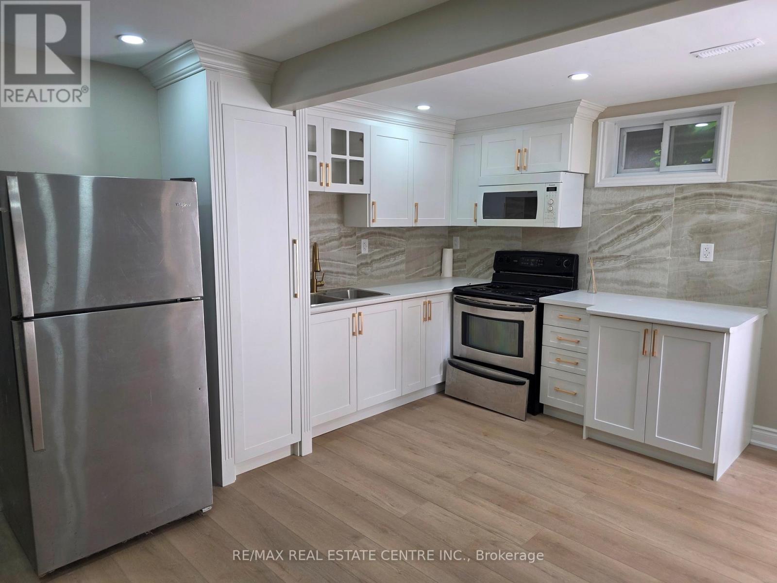 2644 Kinnerton Crescent E, Mississauga, Ontario  L5K 2B2 - Photo 7 - W13411934