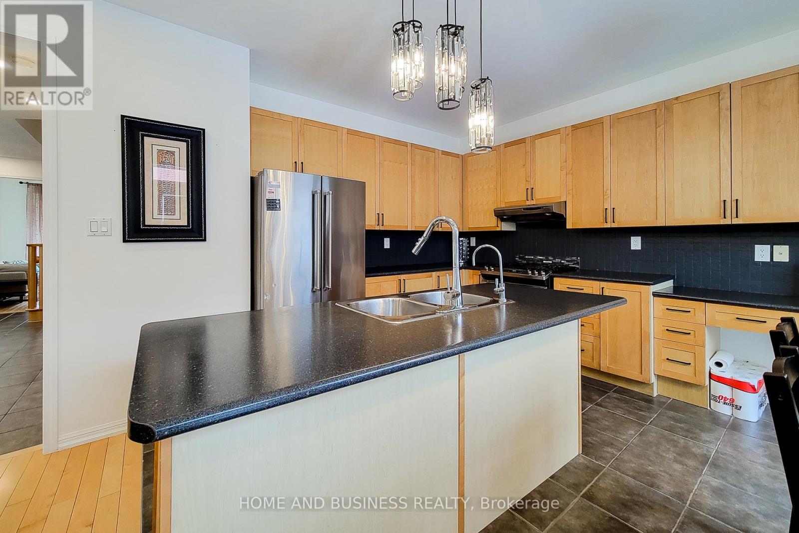 913 Mcewan Drive, Milton, Ontario  L9T 0L4 - Photo 12 - W13411938