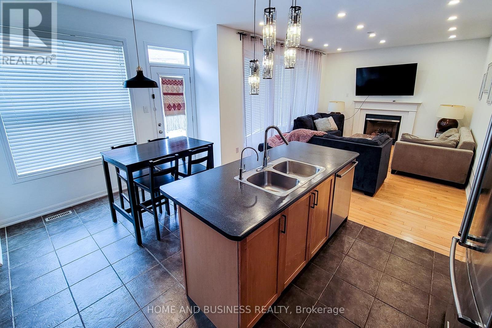 913 Mcewan Drive, Milton, Ontario  L9T 0L4 - Photo 15 - W13411938