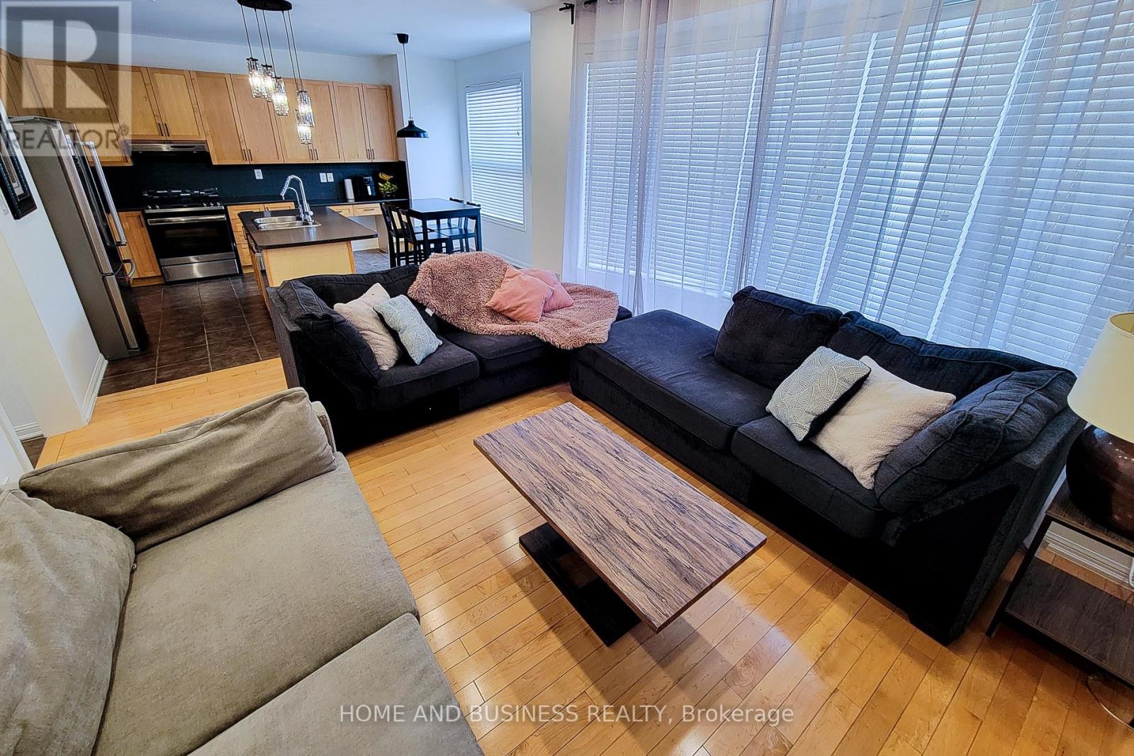 913 Mcewan Drive, Milton, Ontario  L9T 0L4 - Photo 9 - W13411938