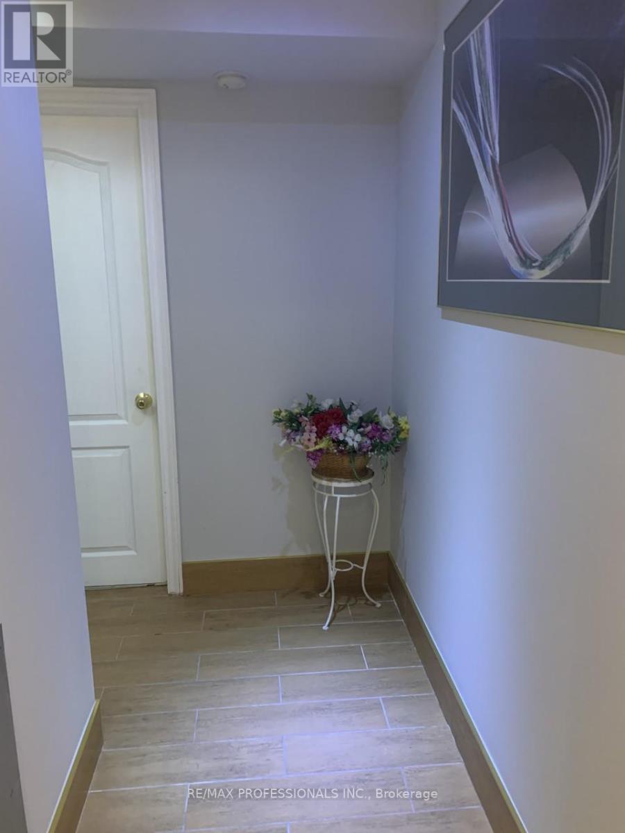 Bsmt - 100 Rory Road, Toronto, Ontario  M6L 3G1 - Photo 9 - W13411952