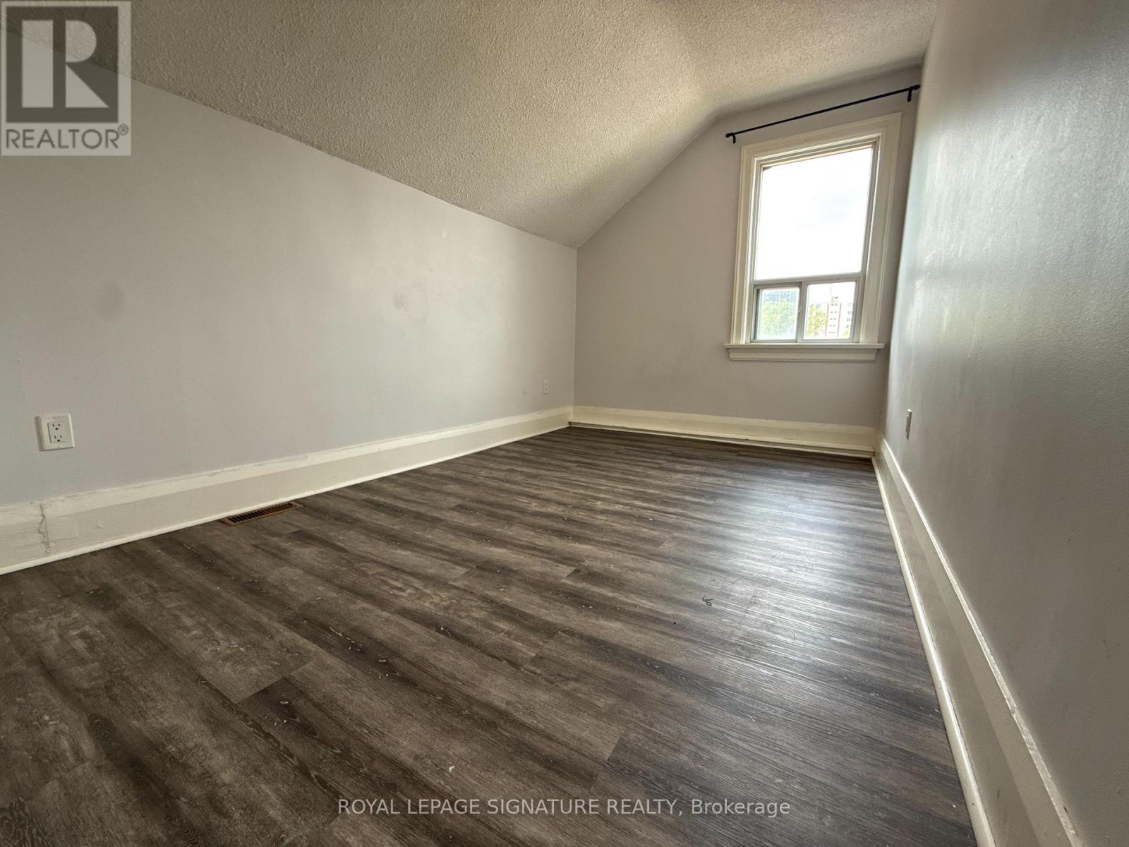 81 Coulter Avenue, Toronto, Ontario  M9N 1P7 - Photo 4 - W13411910