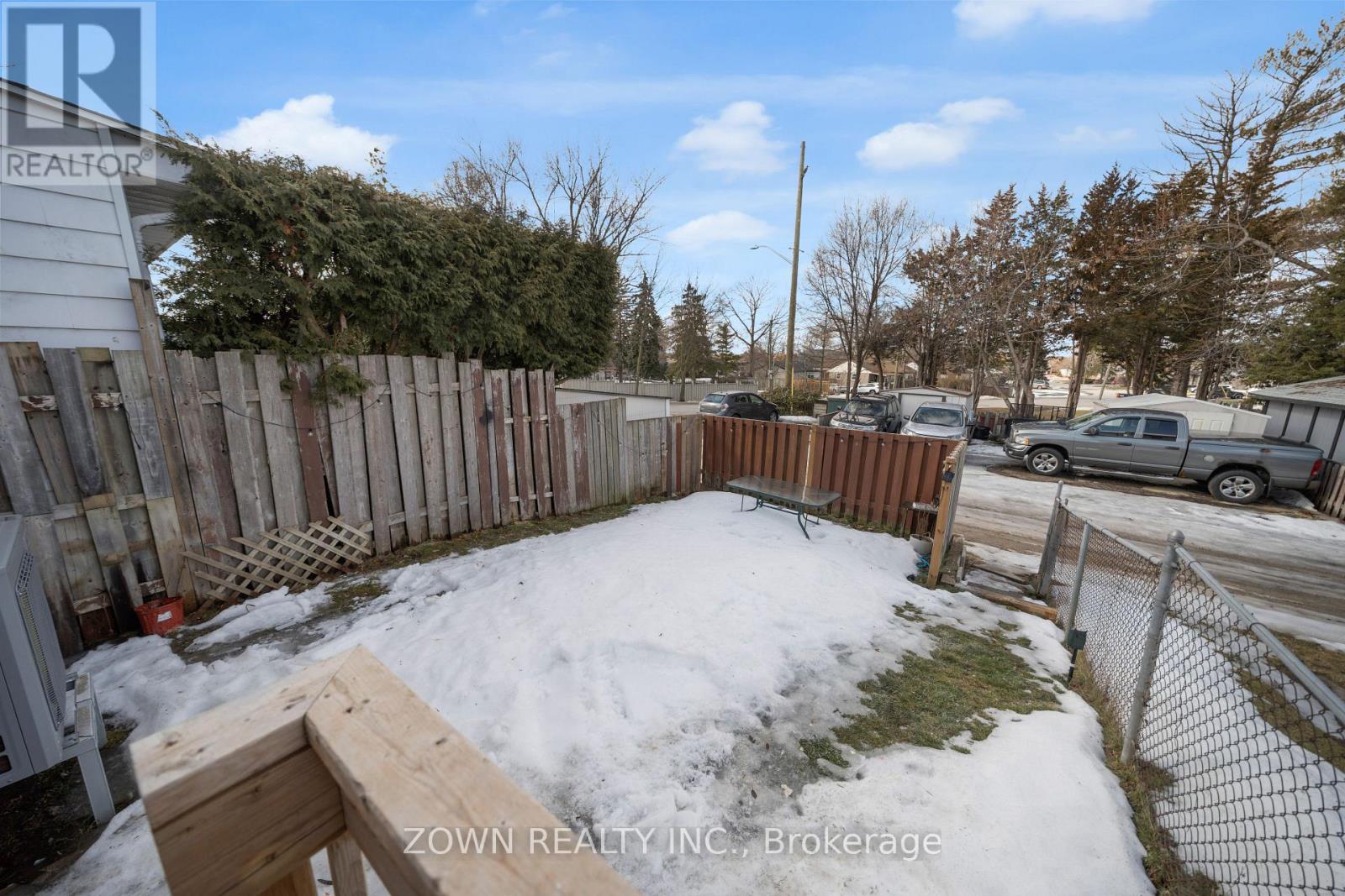 8312 Kipling Avenue, Vaughan, Ontario  L4L 2A8 - Photo 19 - N13411990