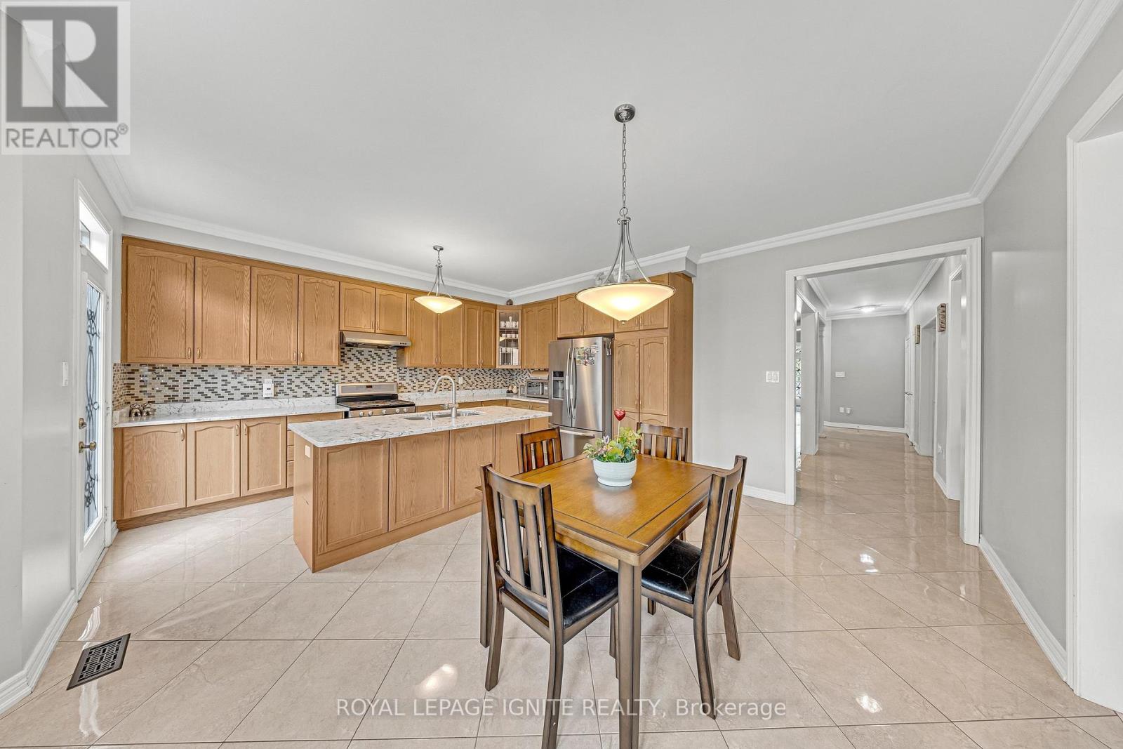 10 Greenforest Grove, Whitchurch-Stouffville, Ontario  L4A 0C5 - Photo 15 - N13411992