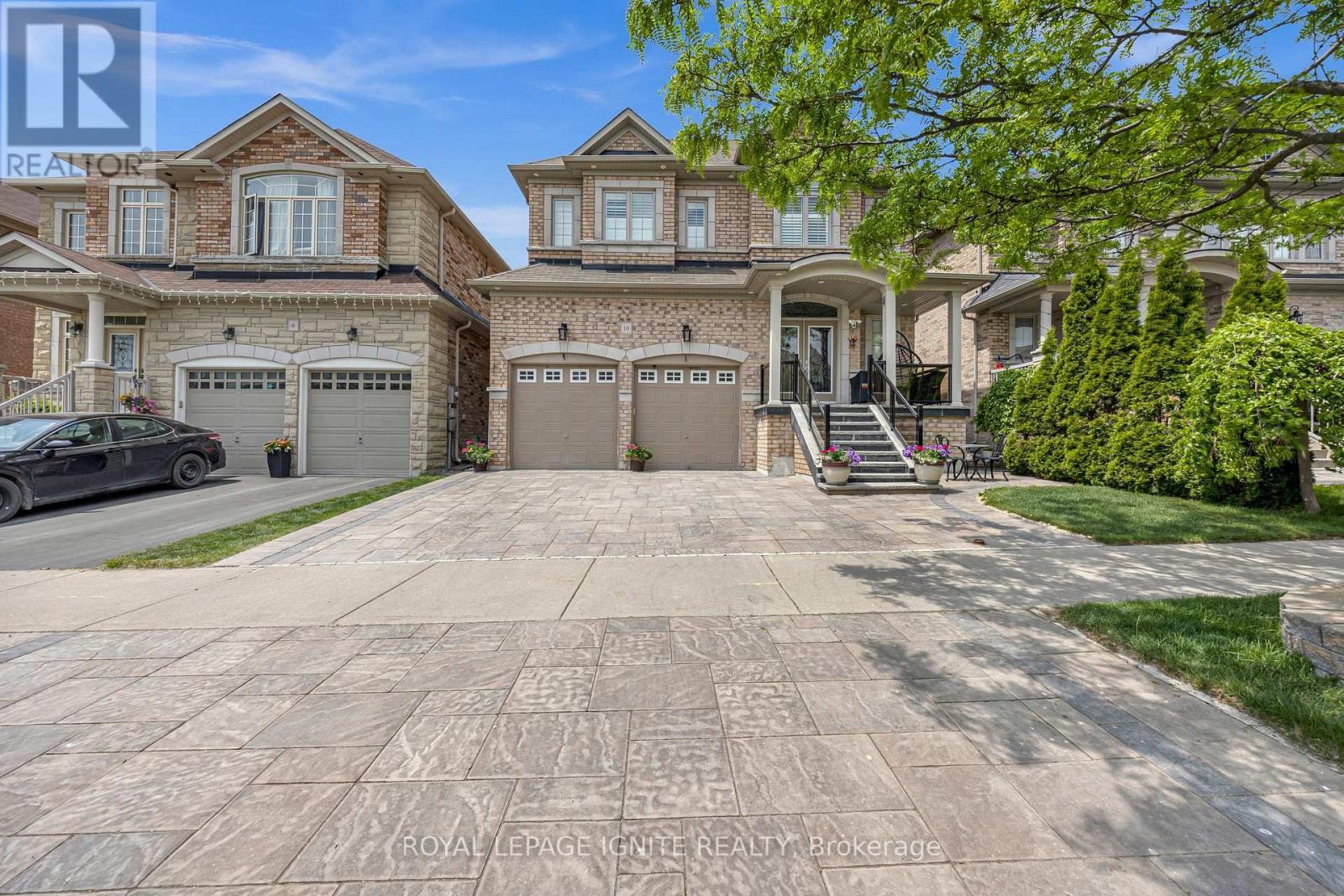 10 Greenforest Grove, Whitchurch-Stouffville, Ontario  L4A 0C5 - Photo 2 - N13411992