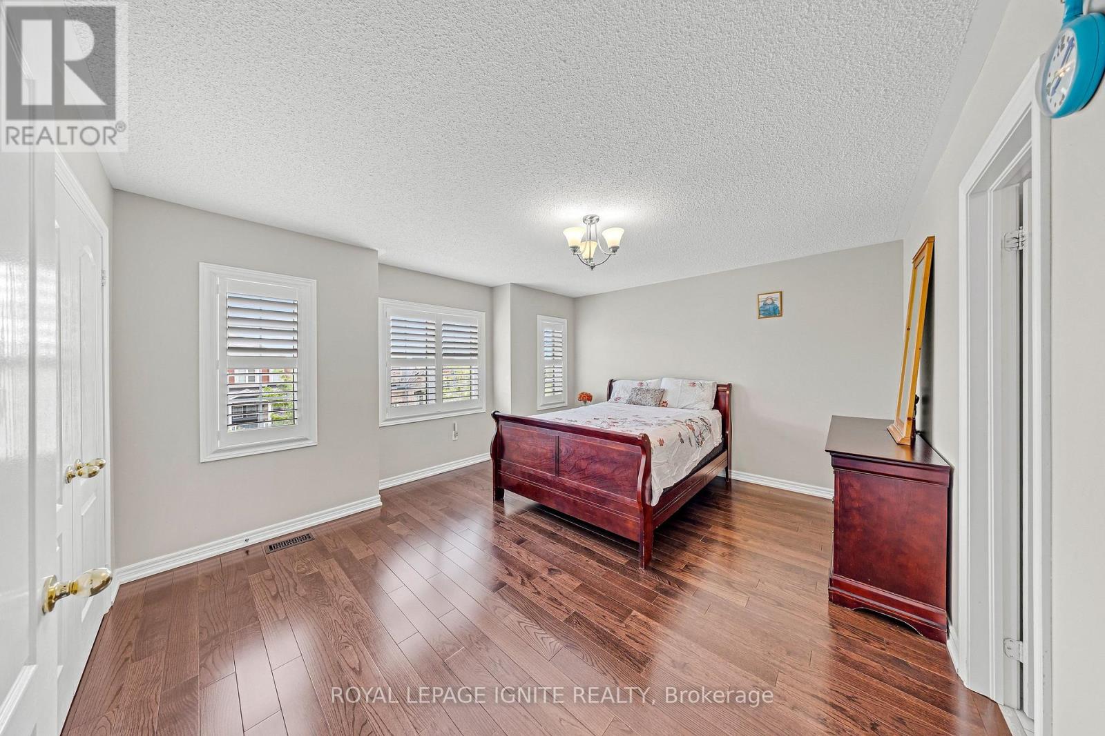 10 Greenforest Grove, Whitchurch-Stouffville, Ontario  L4A 0C5 - Photo 25 - N13411992
