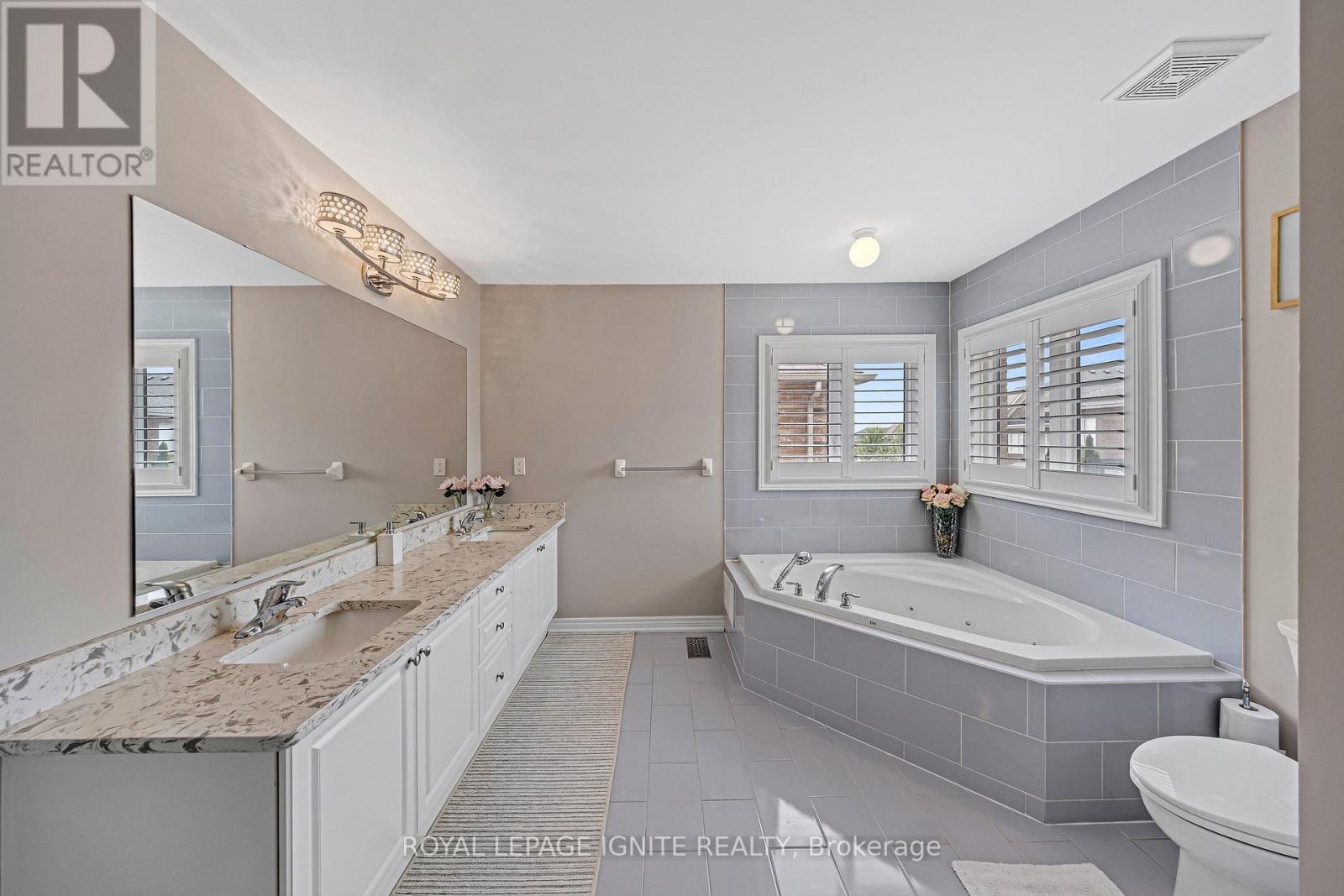 10 Greenforest Grove, Whitchurch-Stouffville, Ontario  L4A 0C5 - Photo 40 - N13411992