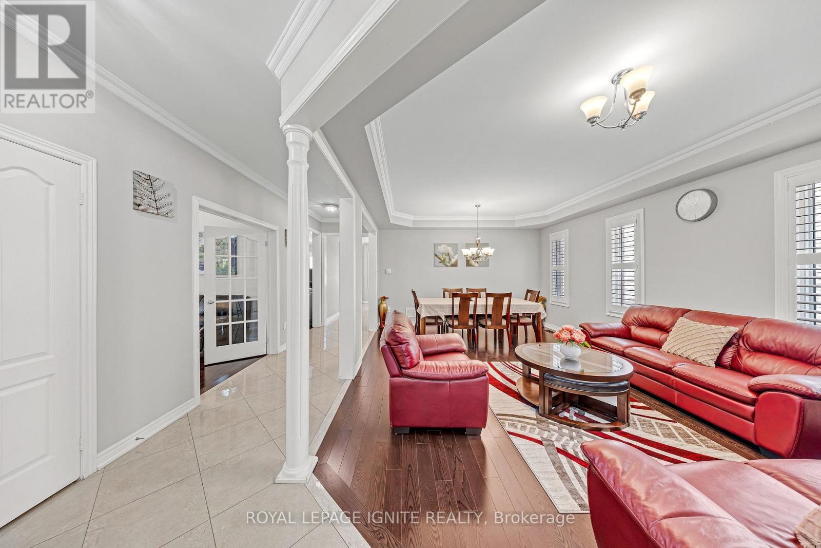 10 Greenforest Grove, Whitchurch-Stouffville, Ontario  L4A 0C5 - Photo 9 - N13411992