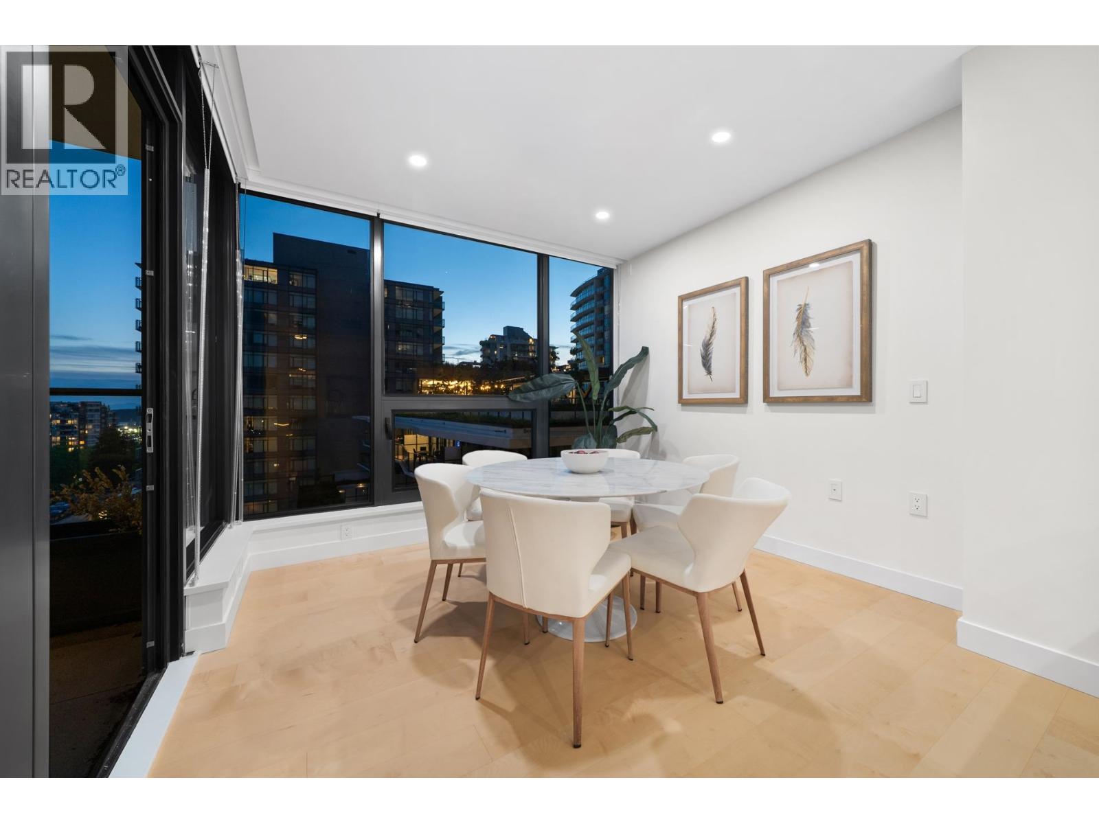 703 135 E 13th Street, North Vancouver, British Columbia  V7L 0J8 - Photo 13 - R3086776