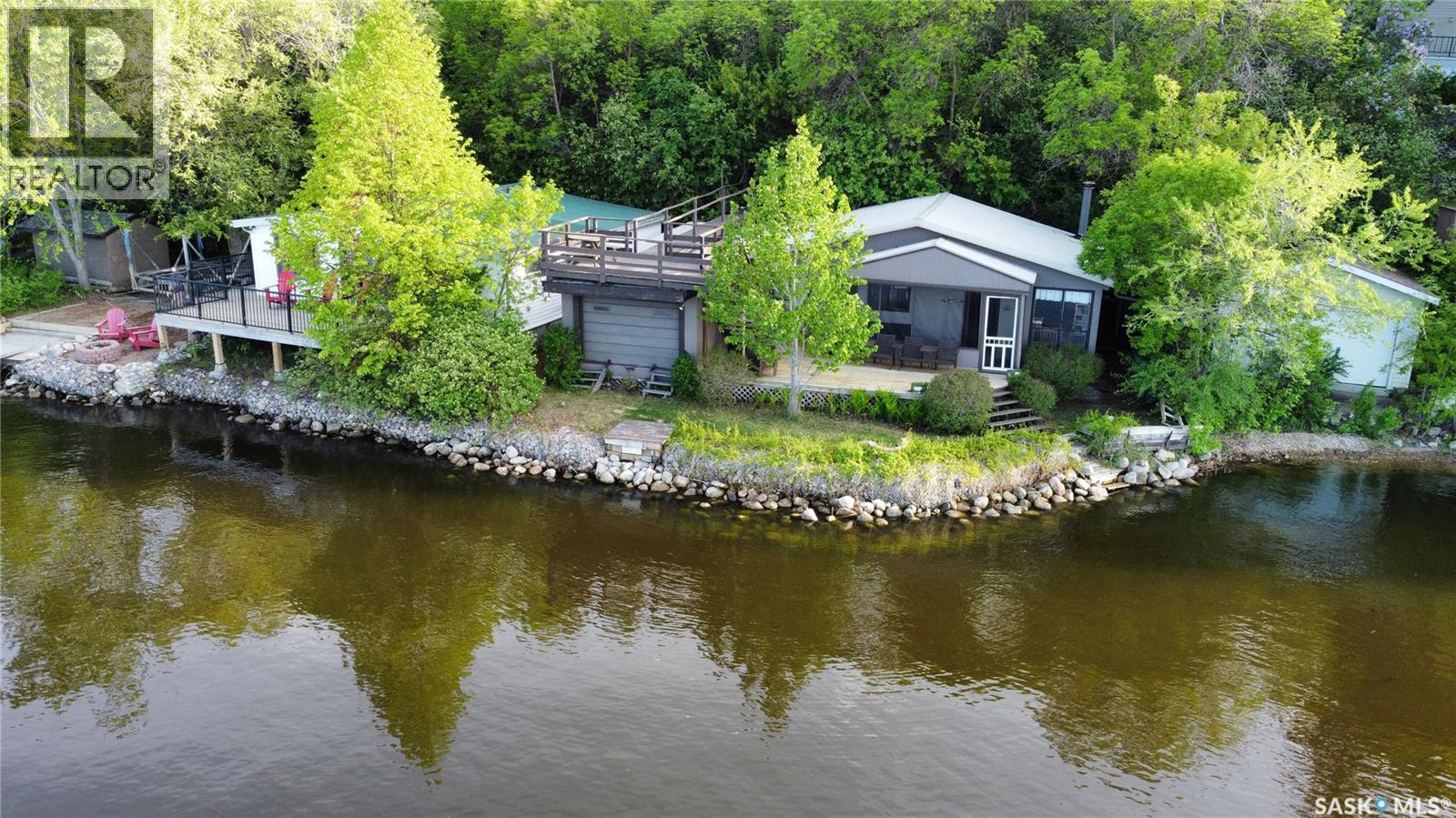 215-216 Osment Avenue, Katepwa Beach, Saskatchewan S0G 2Y0 - Photo 2 - SK038534