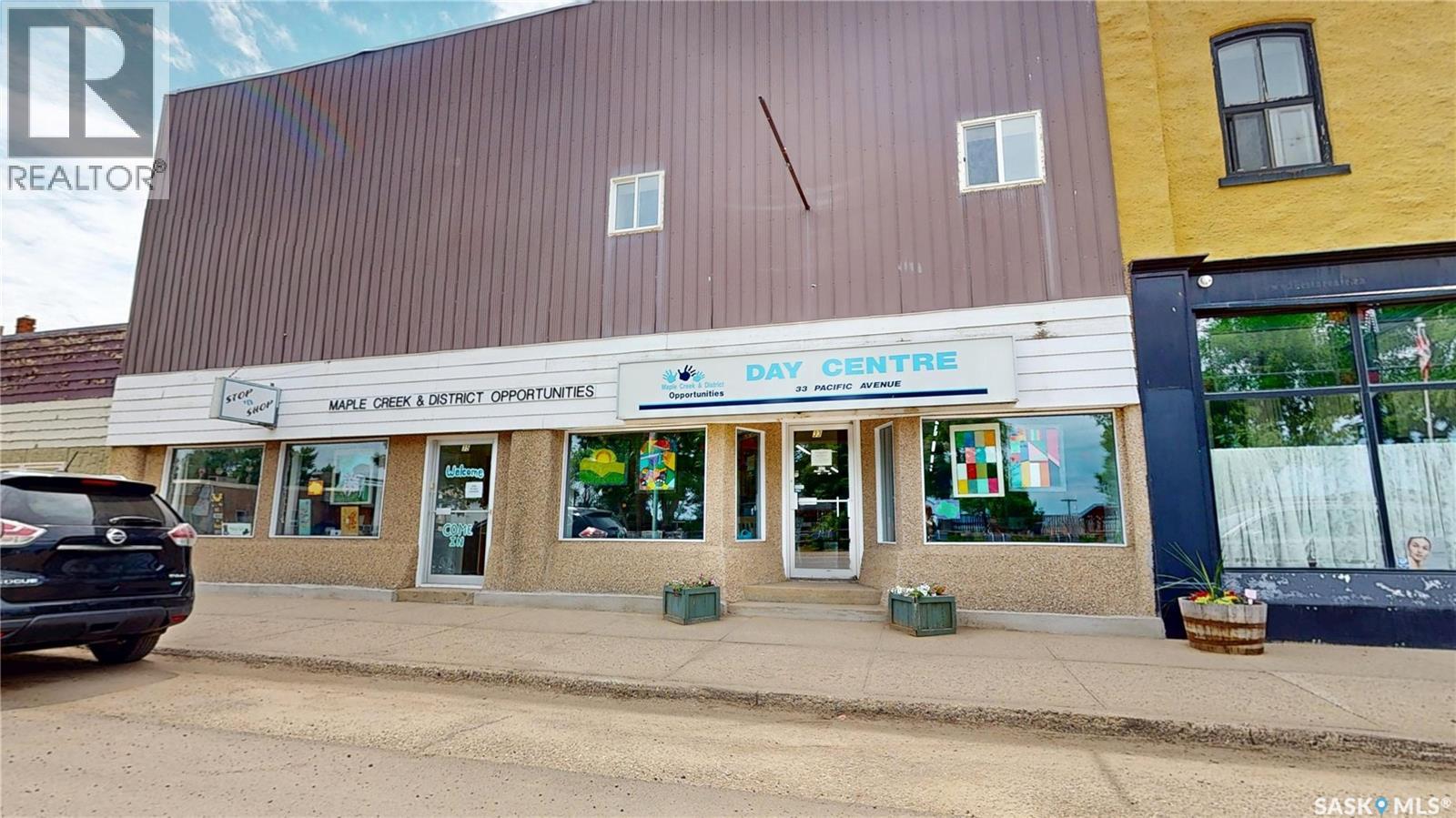 33-35 Pacific Avenue, Maple Creek, Saskatchewan S0N 1N0 - Photo 1 - SK038517