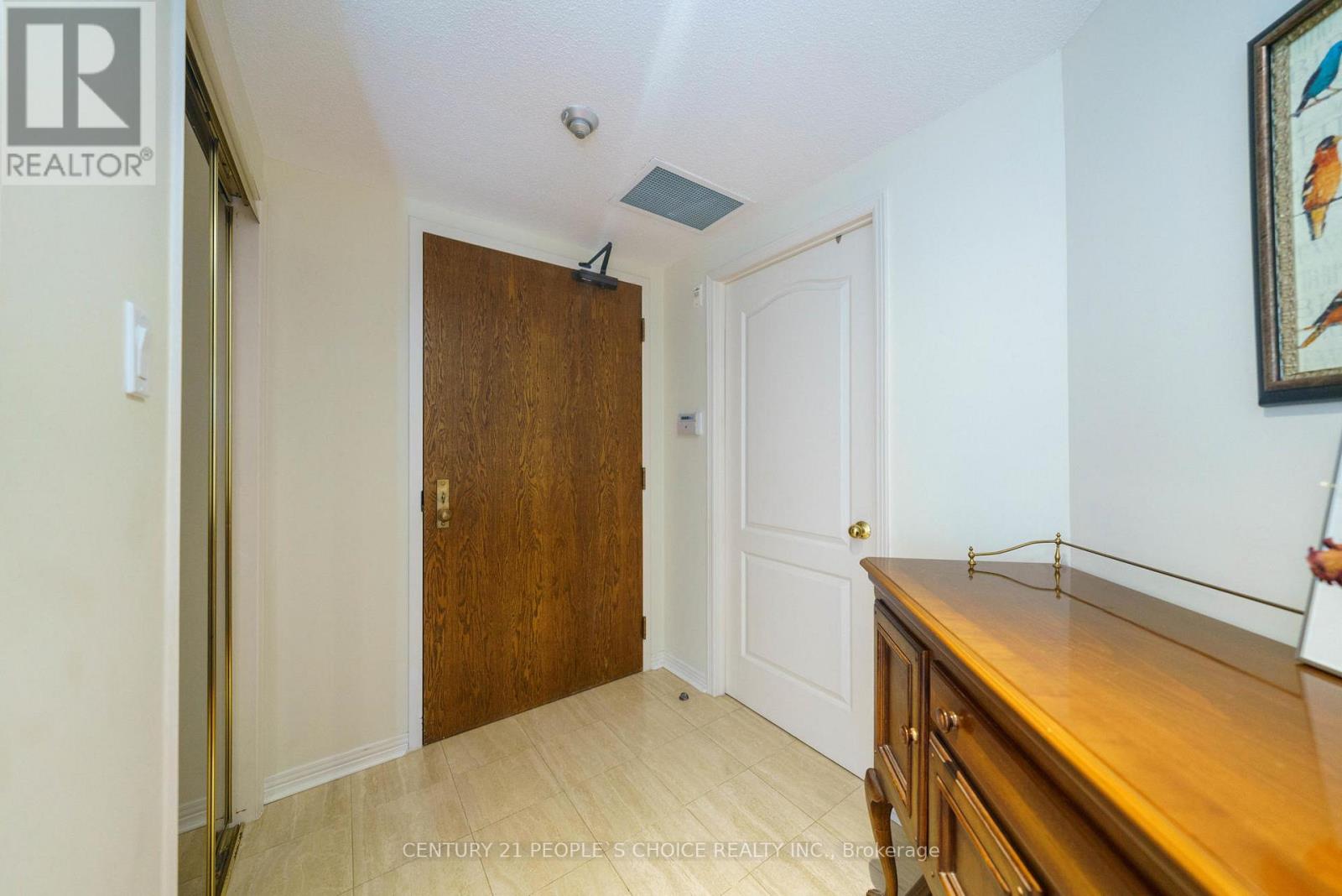 506 - 1905 Pilgrims Way, Oakville, Ontario  L6M 2X2 - Photo 2 - W13411984