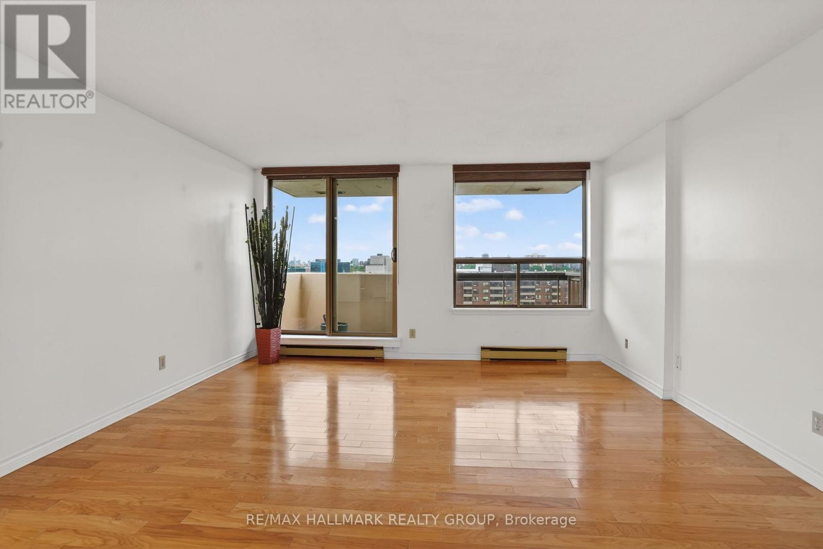 1510 - 200 Lafontaine Avenue, Ottawa, Ontario  K1L 8K8 - Photo 6 - X13412018