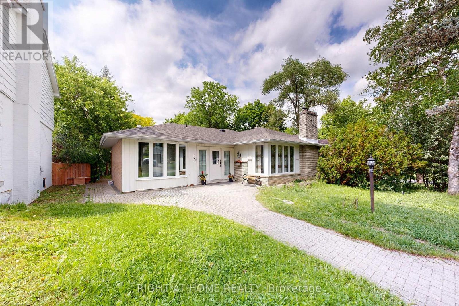 128 Woodward Avenue, Markham, Ontario  L3T 1E9 - Photo 2 - N13232960