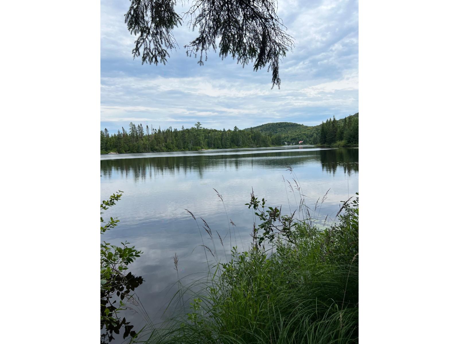 Ch. du Nordet Saint-Donat Quebec Canada J0T2C0 4