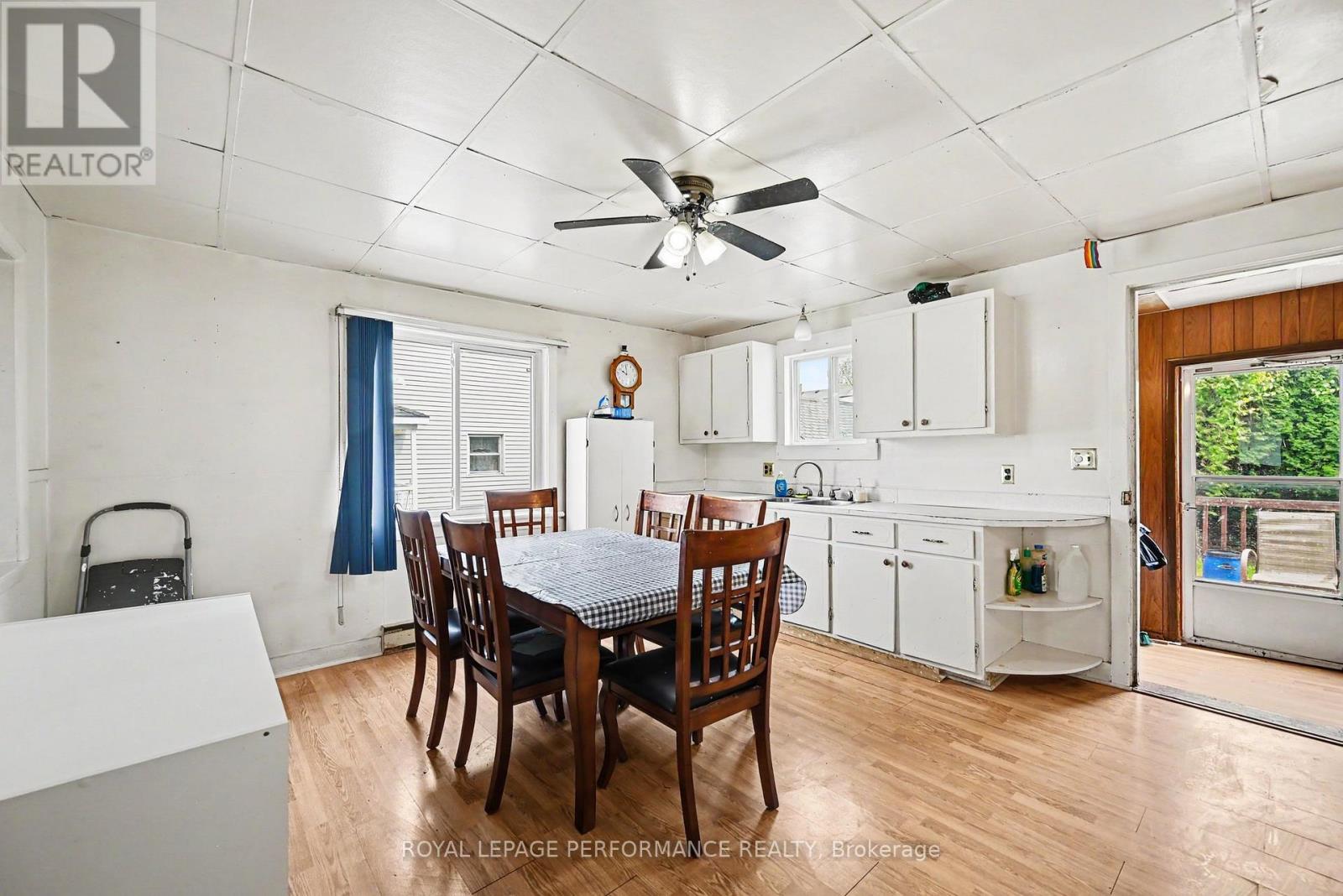 50-52 Leonia Street, Cornwall, Ontario  K6H 5L6 - Photo 7 - X13412056