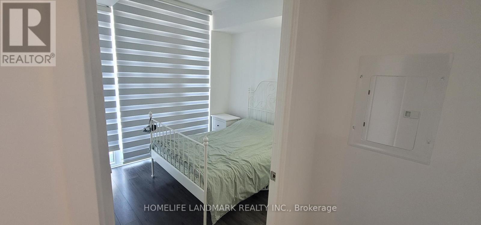 1408 - 33 Helendale Avenue, Toronto, Ontario  M4R 0A4 - Photo 6 - C13412008