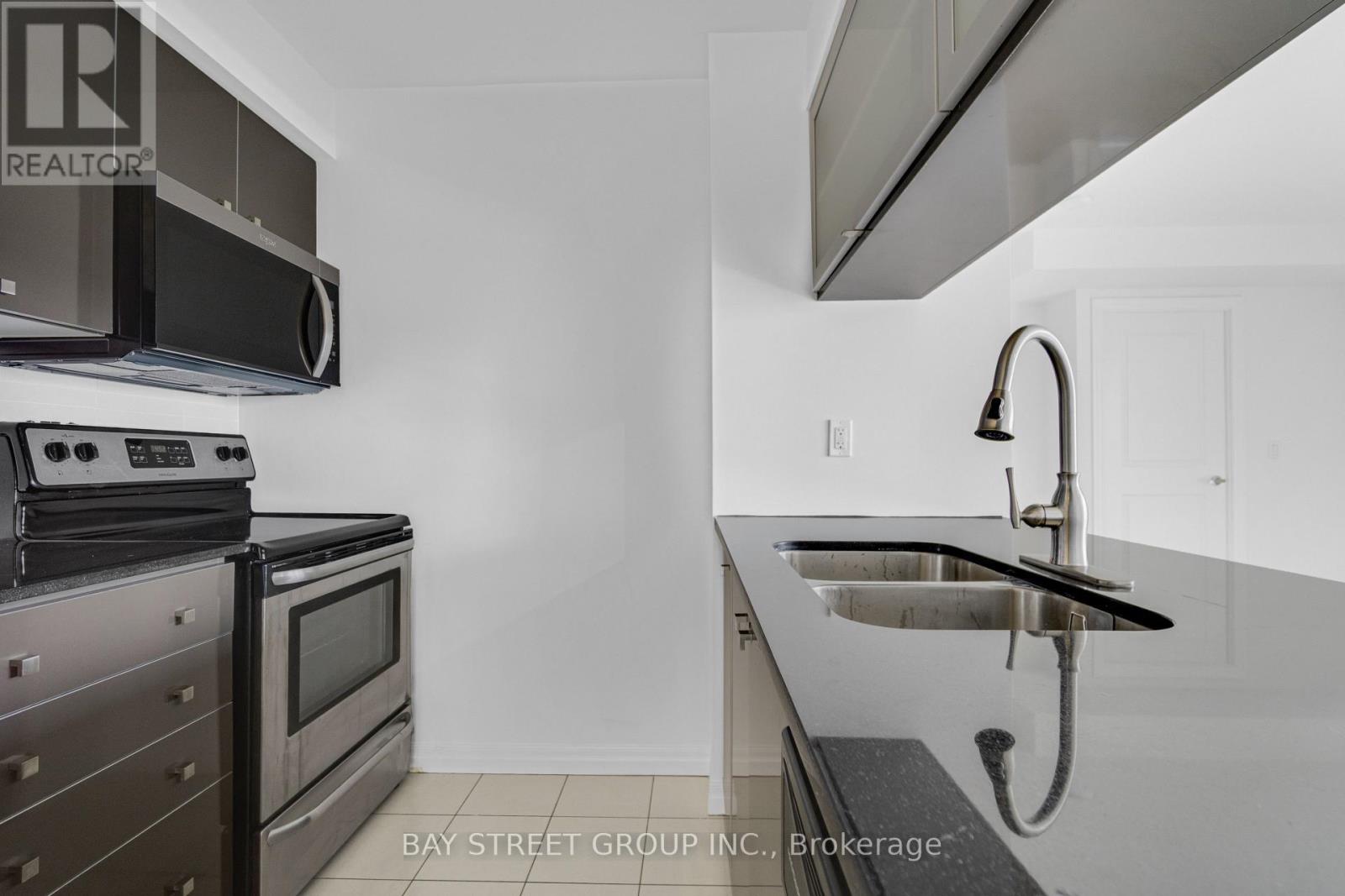 1510 - 275 Yorkland Road, Toronto, Ontario  M2J 0B4 - Photo 14 - C13412050