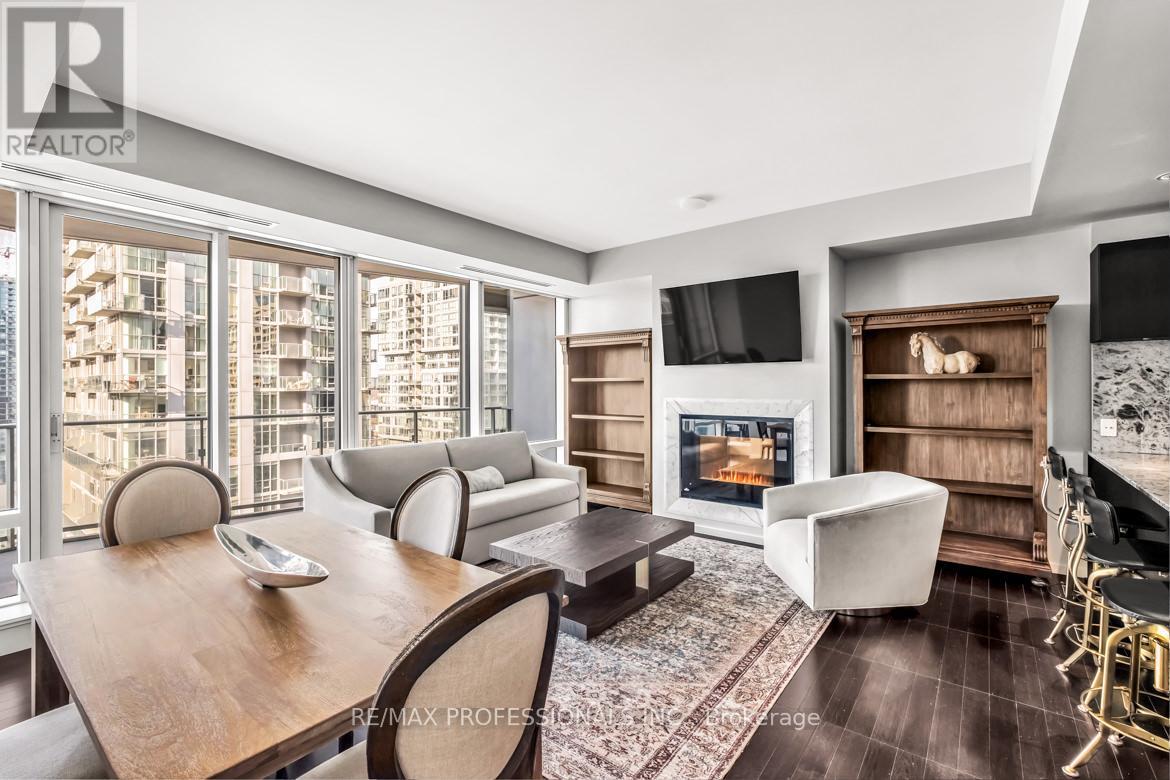 2403 - 180 University Avenue, Toronto, Ontario  M5H 0A2 - Photo 9 - C13412054