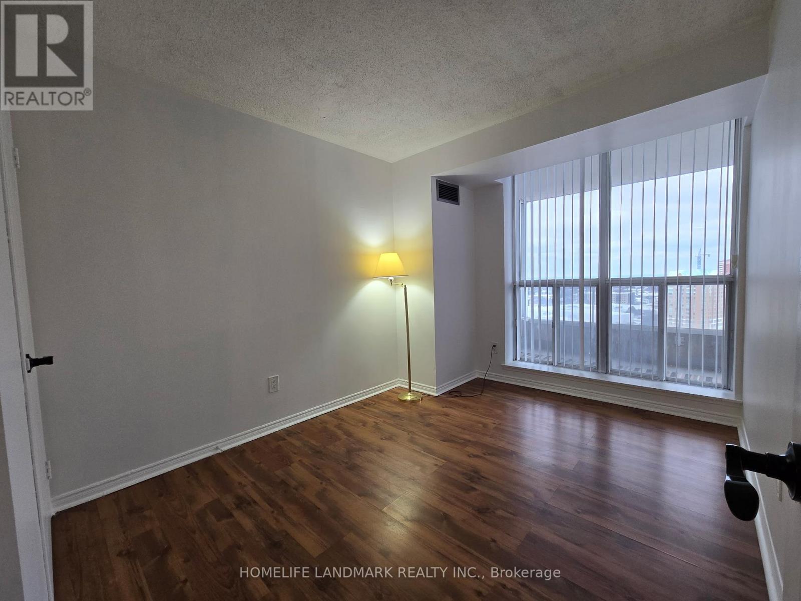 1811 - 410 Mclevin Avenue, Toronto, Ontario  M1B 5J5 - Photo 14 - E13412032
