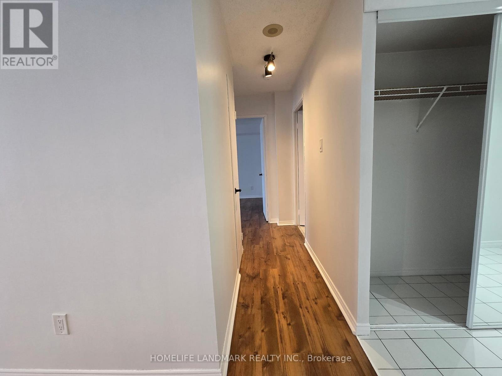 1811 - 410 Mclevin Avenue, Toronto, Ontario  M1B 5J5 - Photo 19 - E13412032