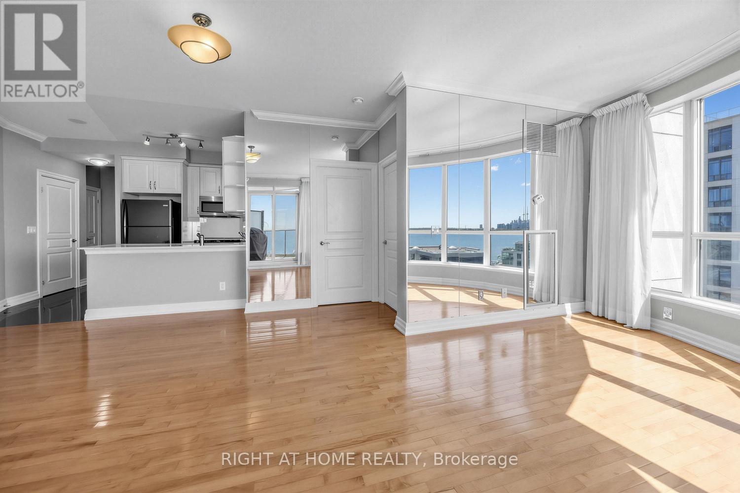 1503 - 2087 Lake Shore Boulevard W, Toronto, Ontario  M8V 4G3 - Photo 12 - W13013742