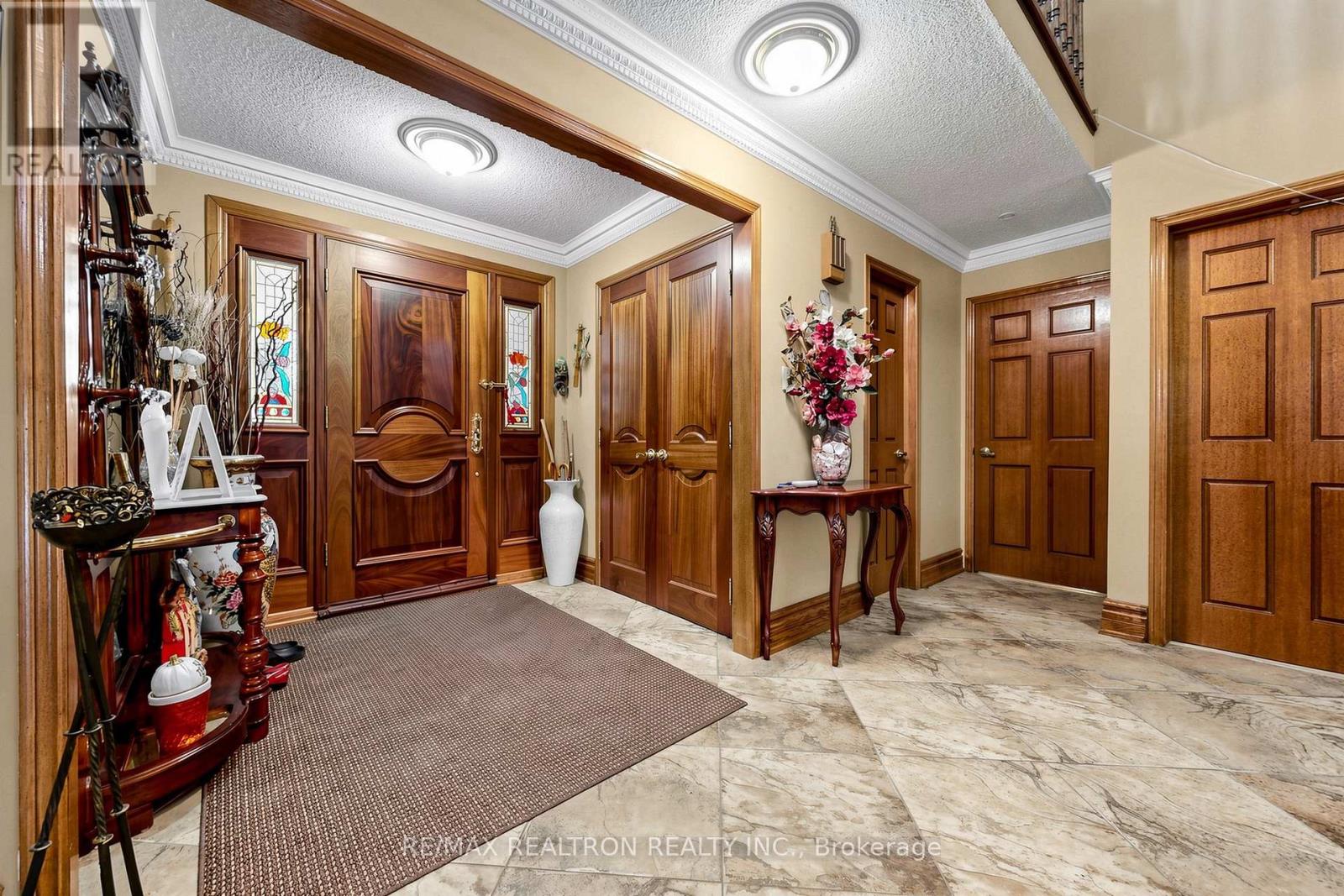 100 Gas Light Crescent, Vaughan, Ontario  L4L 8G1 - Photo 17 - N13412040
