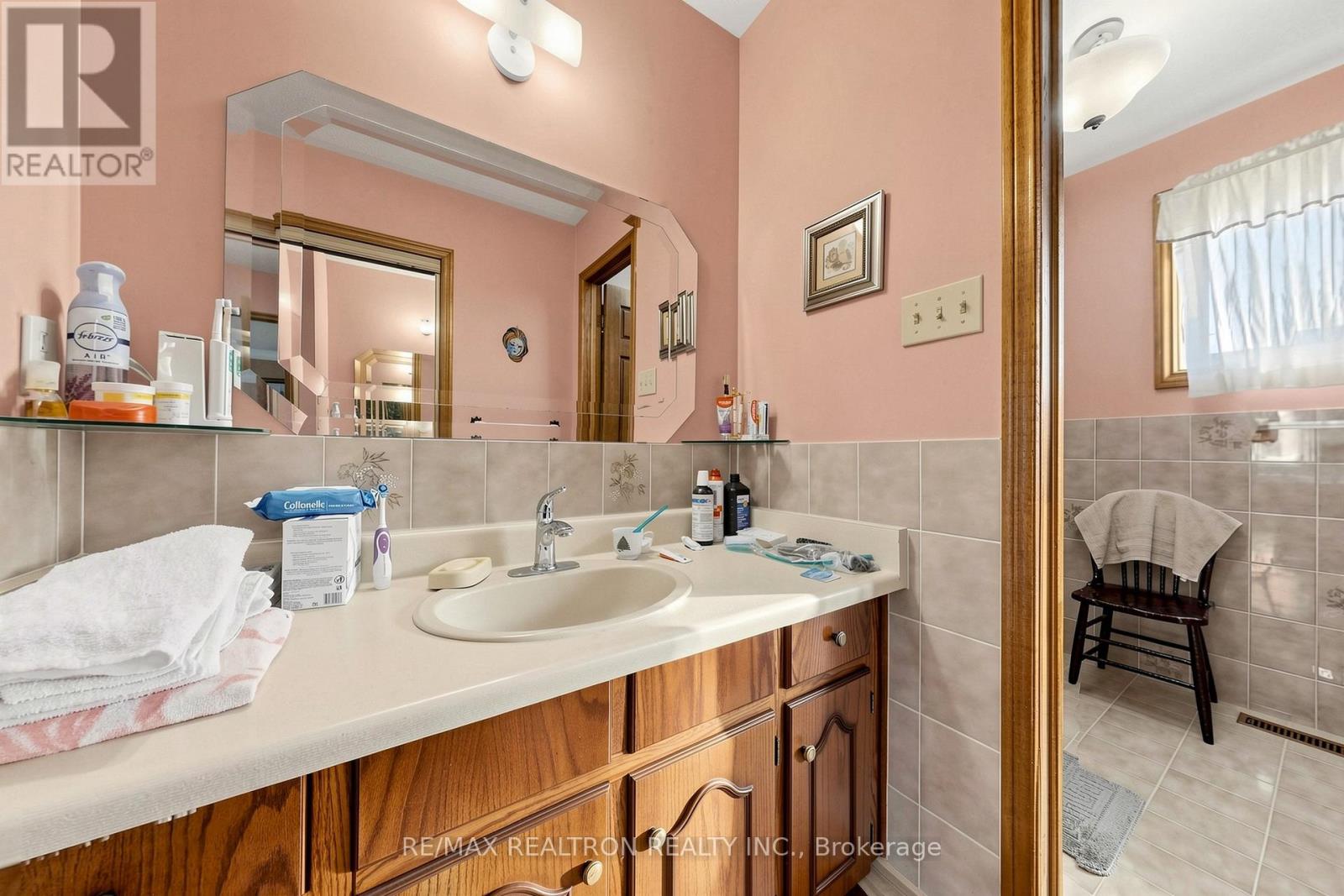 100 Gas Light Crescent, Vaughan, Ontario  L4L 8G1 - Photo 28 - N13412040