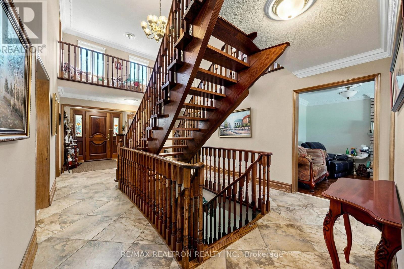 100 Gas Light Crescent, Vaughan, Ontario  L4L 8G1 - Photo 38 - N13412040