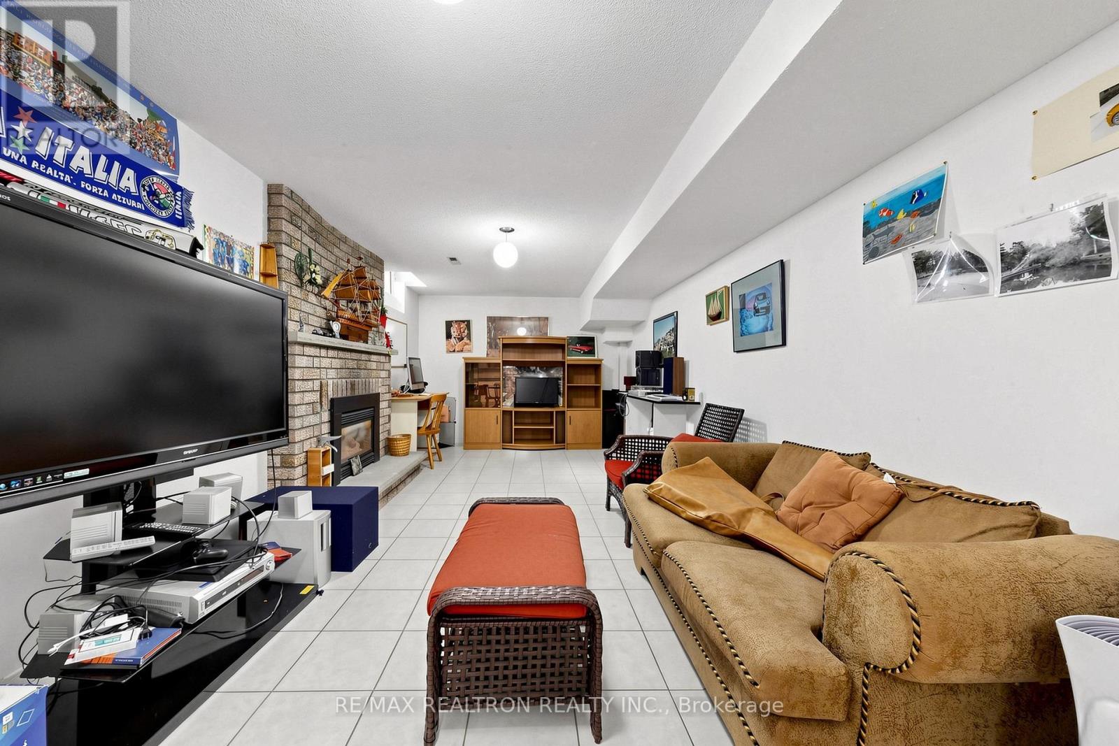 100 Gas Light Crescent, Vaughan, Ontario  L4L 8G1 - Photo 40 - N13412040