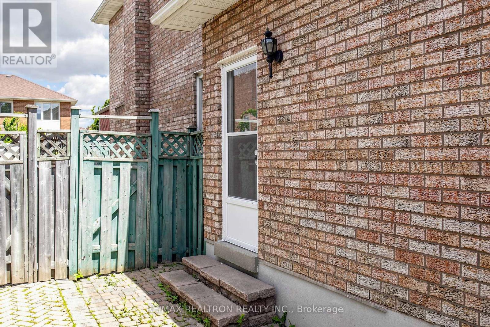 100 Gas Light Crescent, Vaughan, Ontario  L4L 8G1 - Photo 48 - N13412040
