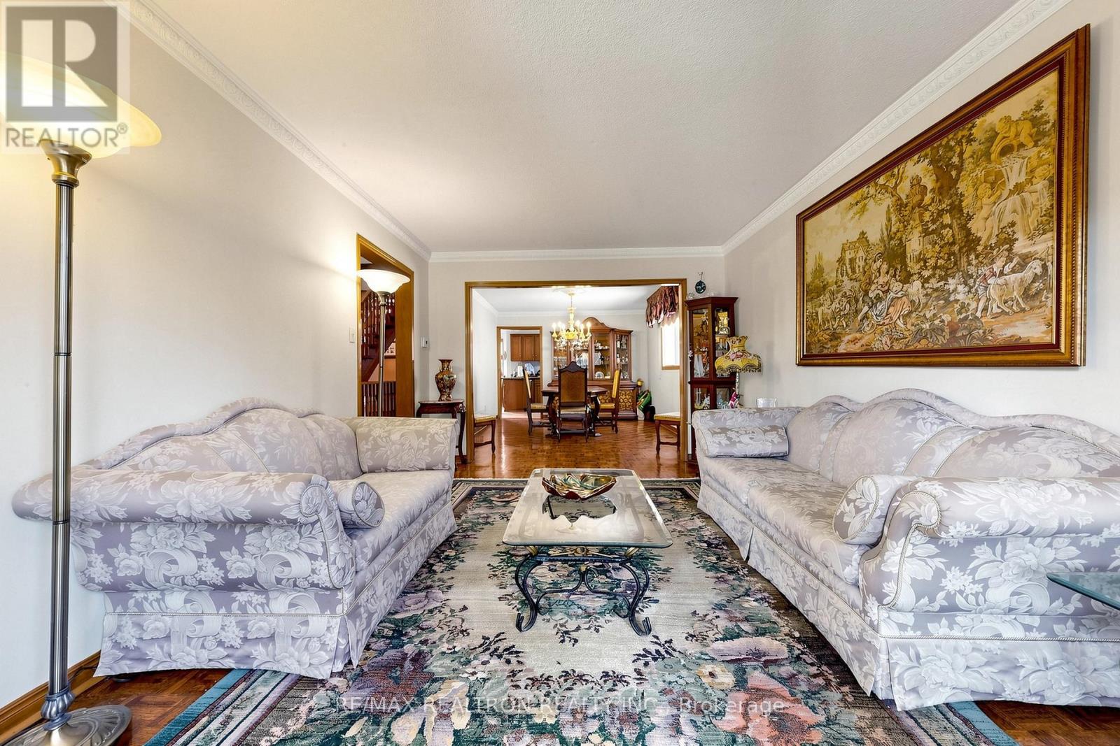 100 Gas Light Crescent, Vaughan, Ontario  L4L 8G1 - Photo 7 - N13412040